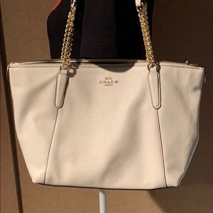 Coach Ava chain tote